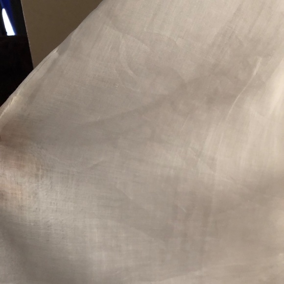 White dress - Picture 6 of 16